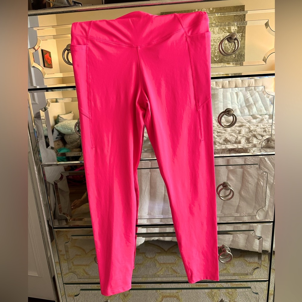 Hot pink Victoria’s Secret PINK ultimate high waist legging